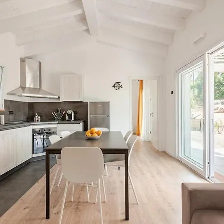 Casa Chiara Elba Island Naregno * פורטו אזורו
